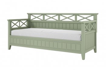 Кровать из массива Амелия зеленый самшит (БМ) в Урае - uraj.mebel-e96.ru