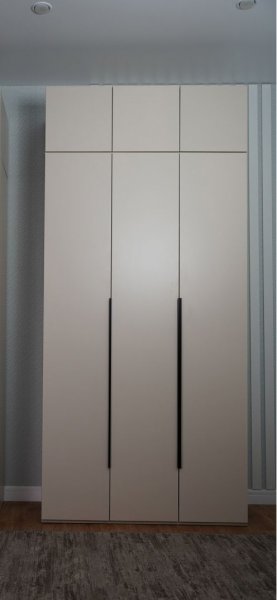 Шкаф 1200 мм Пальма с антресолью, Сатин (ДСВ) в Урае - uraj.mebel-e96.ru