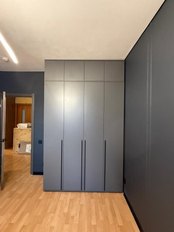 Шкаф 1600 мм 4-х створчатый Норд с антресолью графит (Миф) в Урае - uraj.mebel-e96.ru