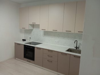 Кухонный гарнитур высокий Латте 3000 мм, Стол. 26 мм в Урае - uraj.mebel-e96.ru